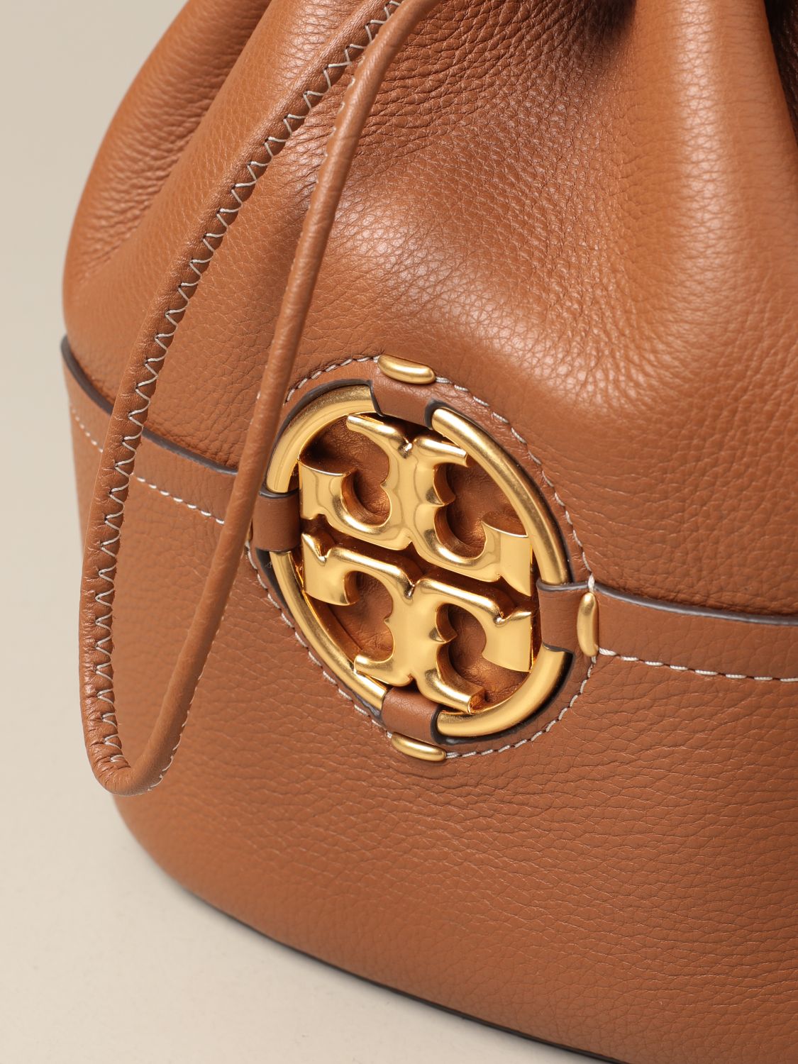 TORY BURCH: Miller bucket bag in grained leather - Brown | Tory Burch  handbag 79323 online on 