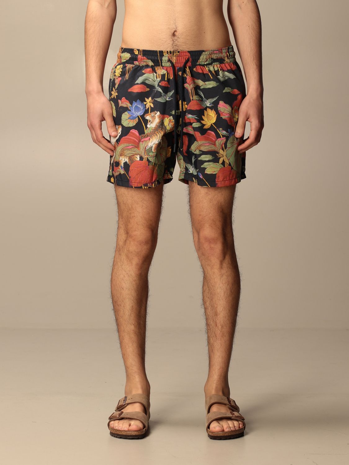 toewijzen stijfheid achterlijk persoon ETRO: swim shorts in patterned technical fabric - Multicolor | Etro  swimsuit 1B350 4069 online on GIGLIO.COM