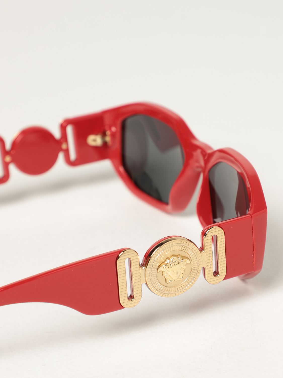 Categoría Almeja vestirse VERSACE: sunglasses in acetate with a medusa head - Red | Versace sunglasses  MOD.4361 online on GIGLIO.COM
