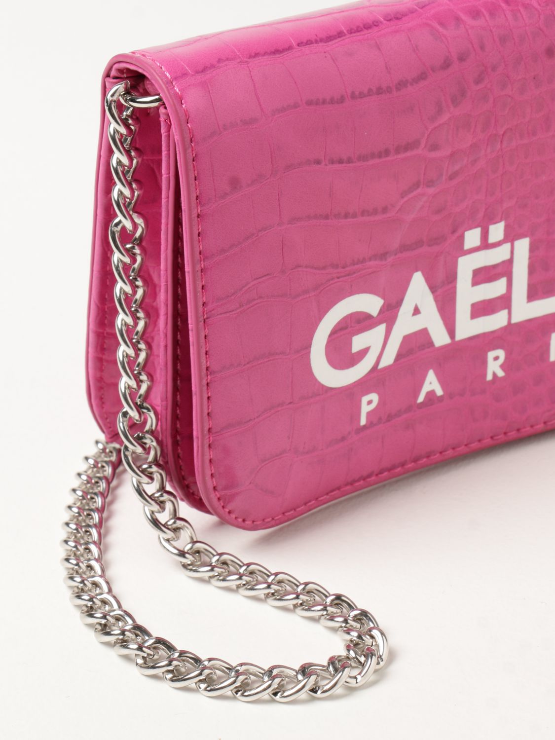 GAËLLE PARIS: bag in synthetic leather with crocodile print - Fuchsia
