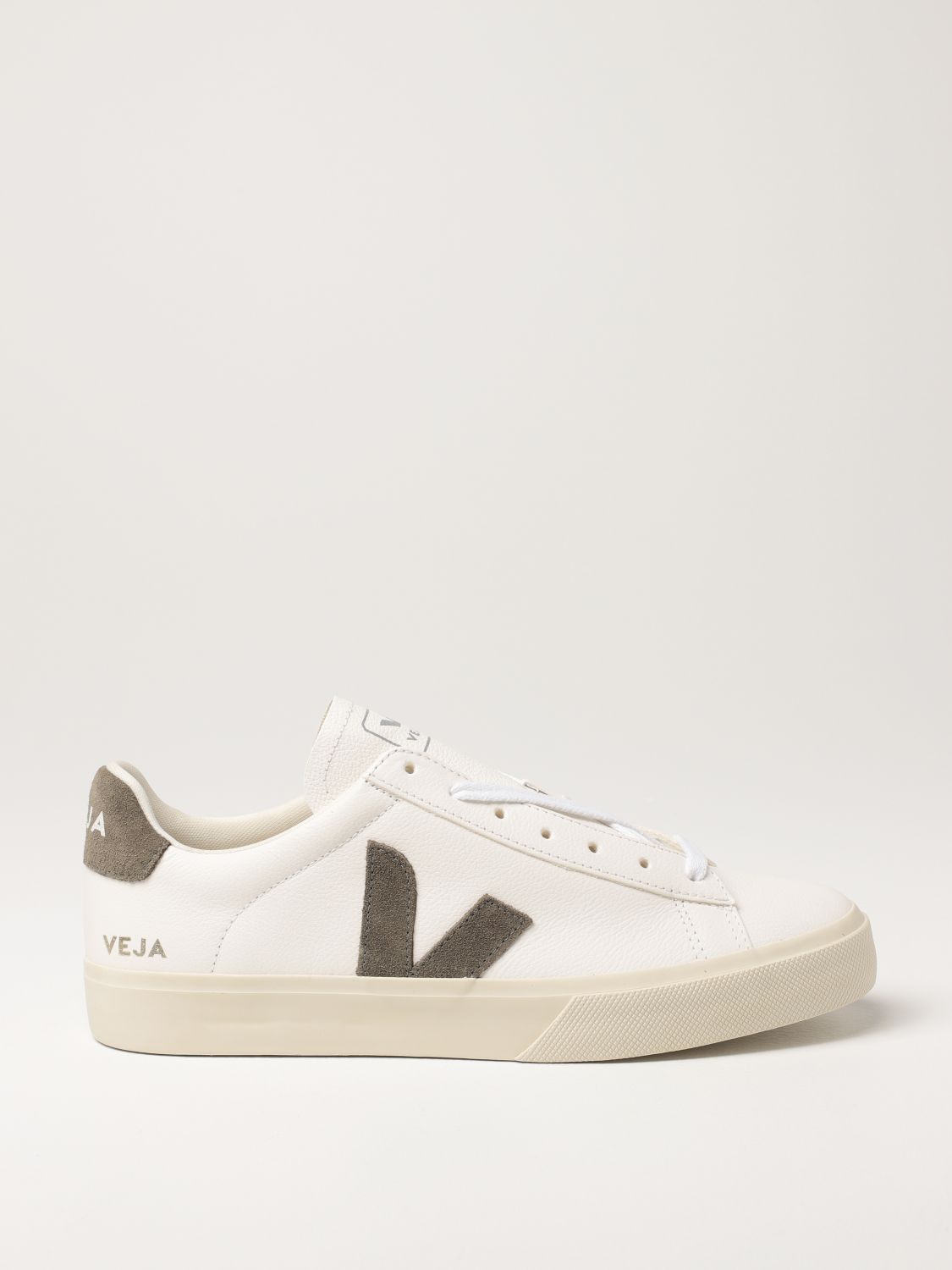 VEJA: sneakers for women - Green | Veja sneakers CP052347 online on ...