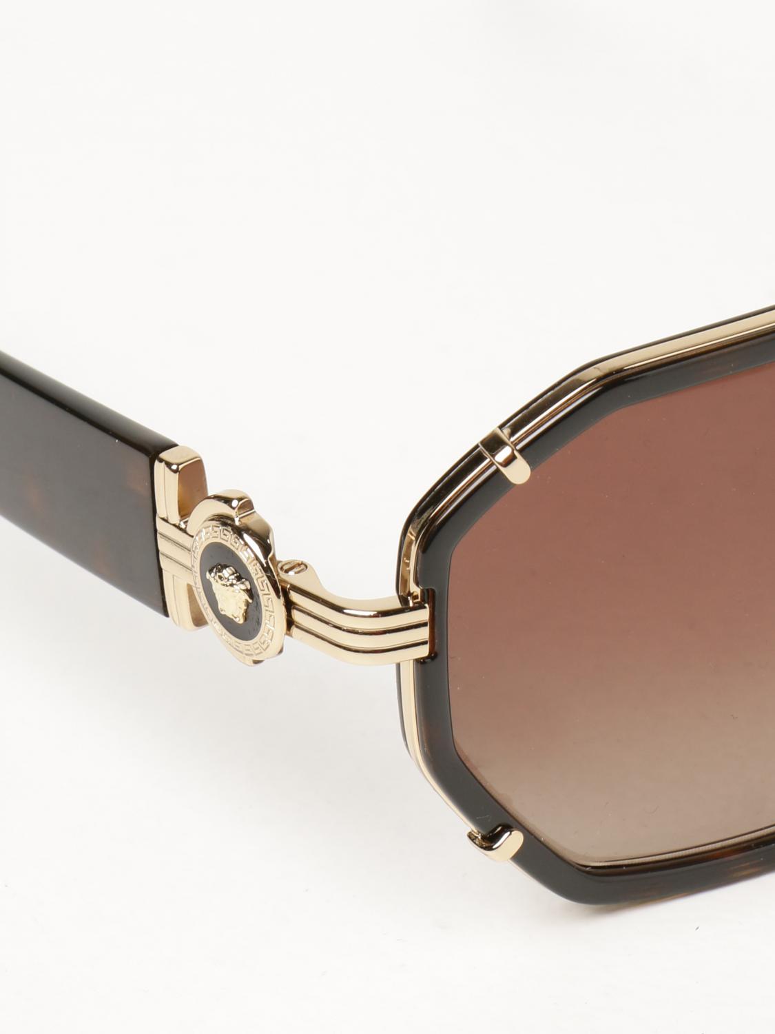 VERSACE: Occhiali da sole Navigator Vintage Icon - Marrone | Occhiali  Versace MOD. 2228 GIGLIO.COM
