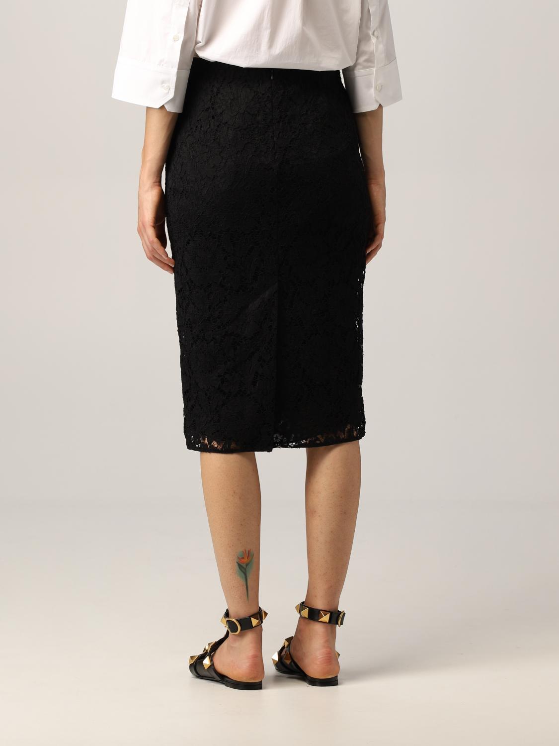 white lace skirt black shirt