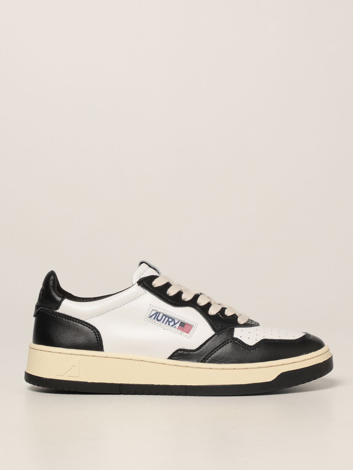 AUTRY: trainers in bicolor leather - White | Trainers Autry AULMWB01 ...