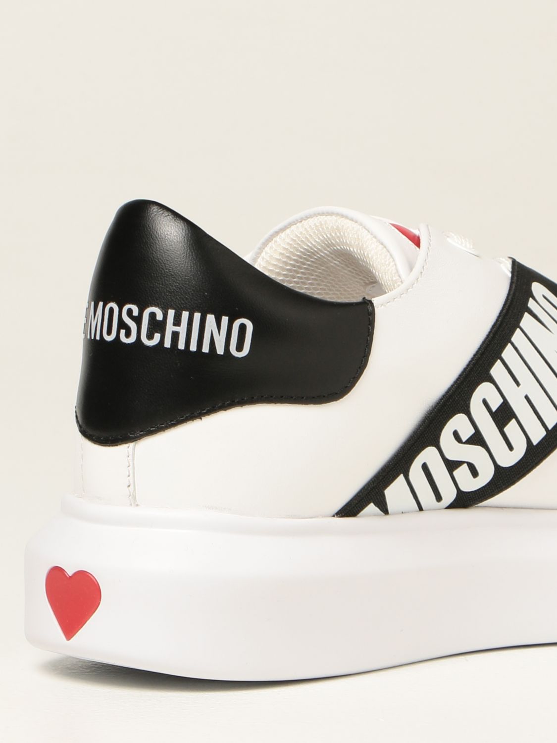 moschino logo sneakers Off 76% - www.gmcanantnag.net