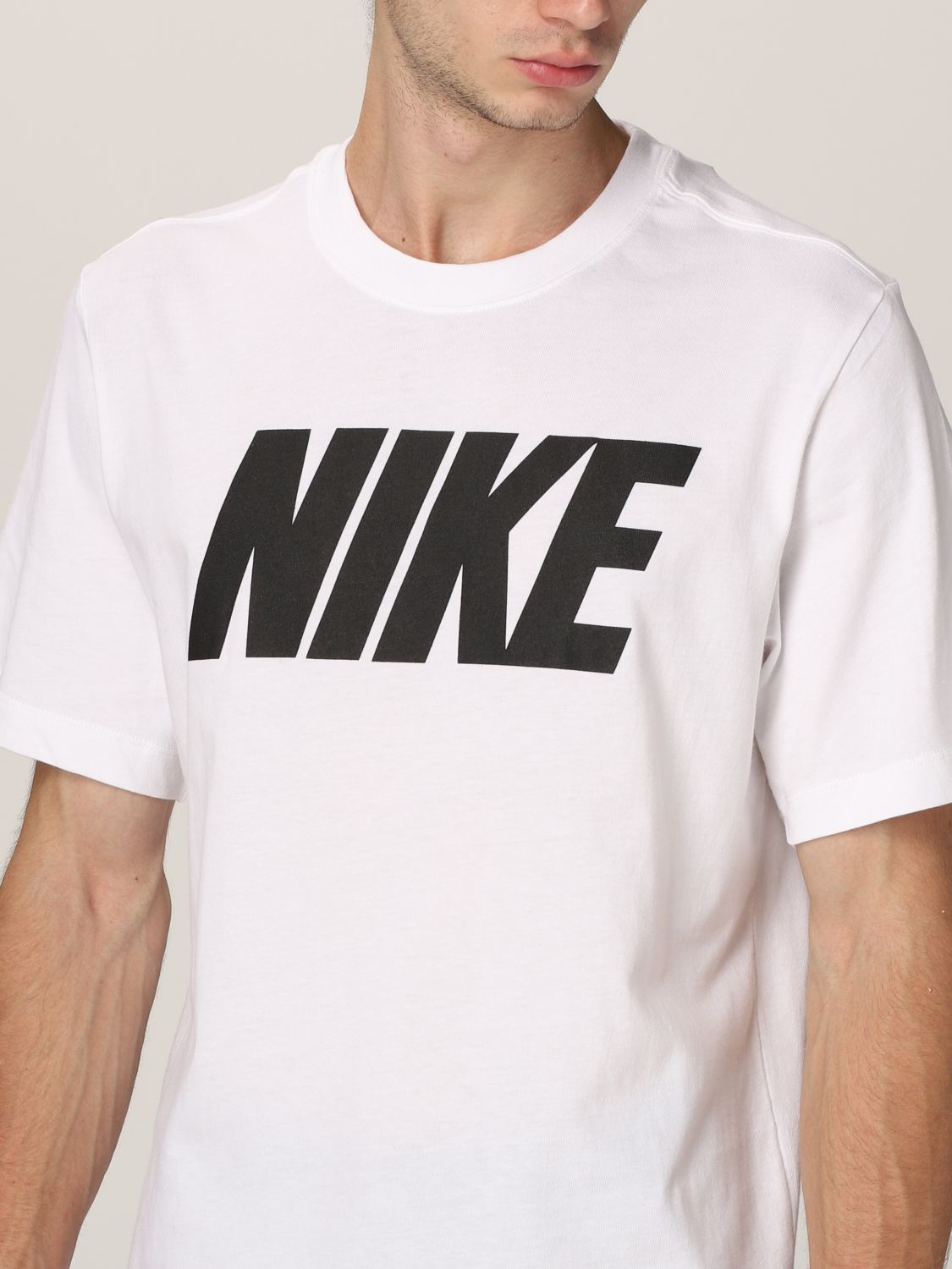NIKE: Camiseta para hombre, Blanco | Nike DC5092 en línea en GIGLIO.COM
