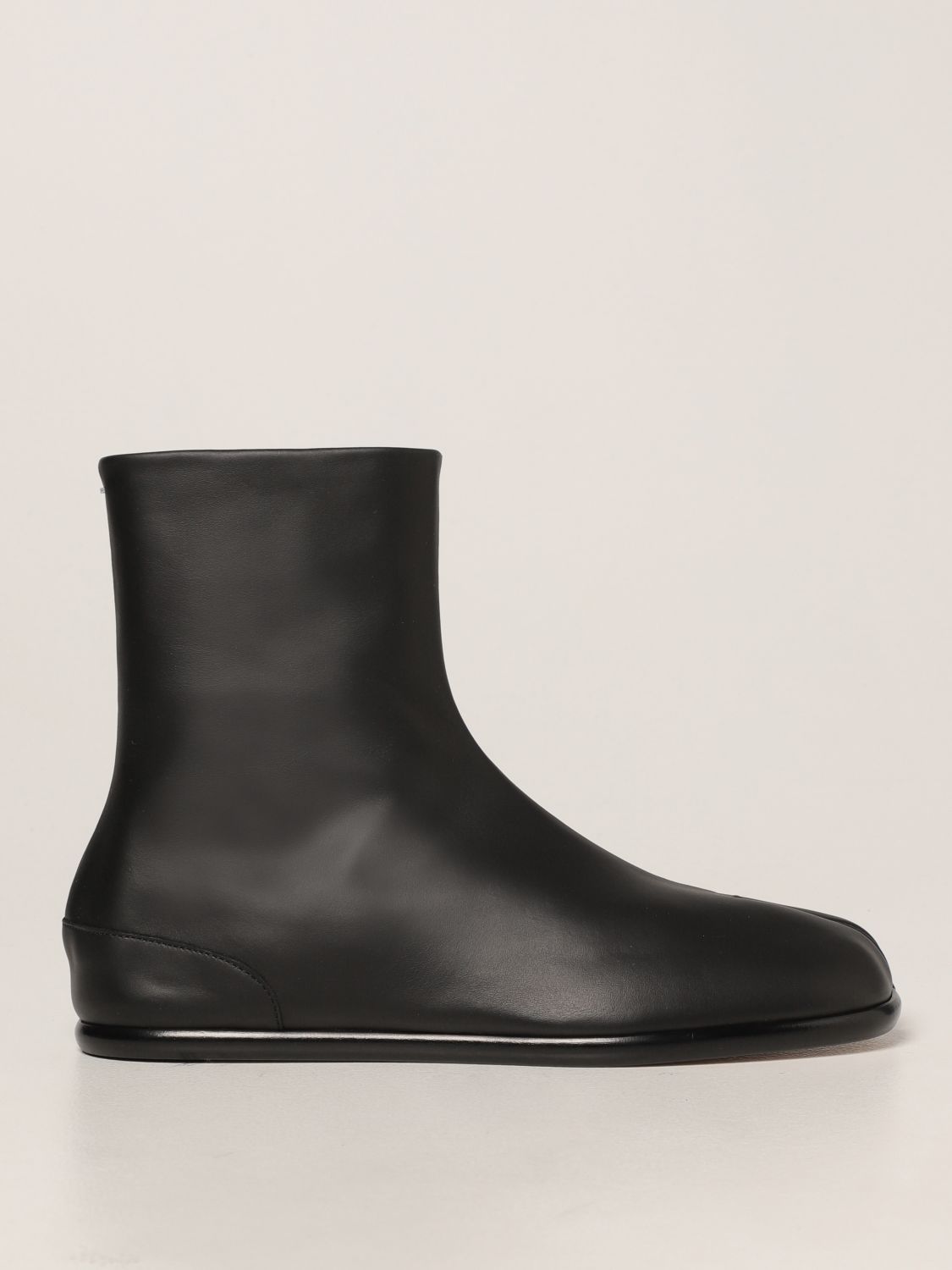 MAISON MARGIELA: Tabi split leather ankle boots - Black | MAISON ...