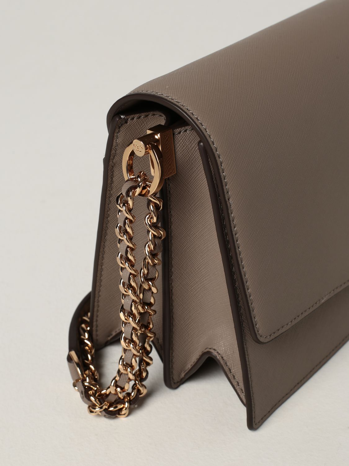 Tory Burch 145218 Robinson Black Saffiano Leather With Gold Hardware  Women's Crossbody/Shoulder Bag: Handbags