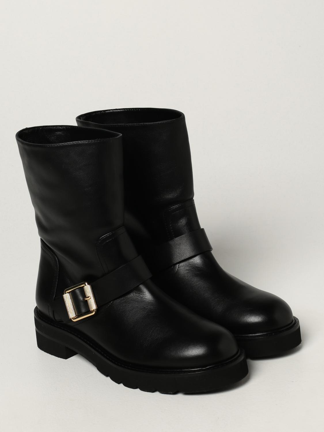 the ryder bootie stuart weitzman