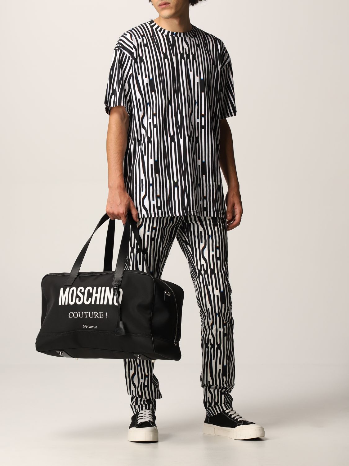 Valigia Moschino Couture: Borsone Moschino Couture in nylon nero 2