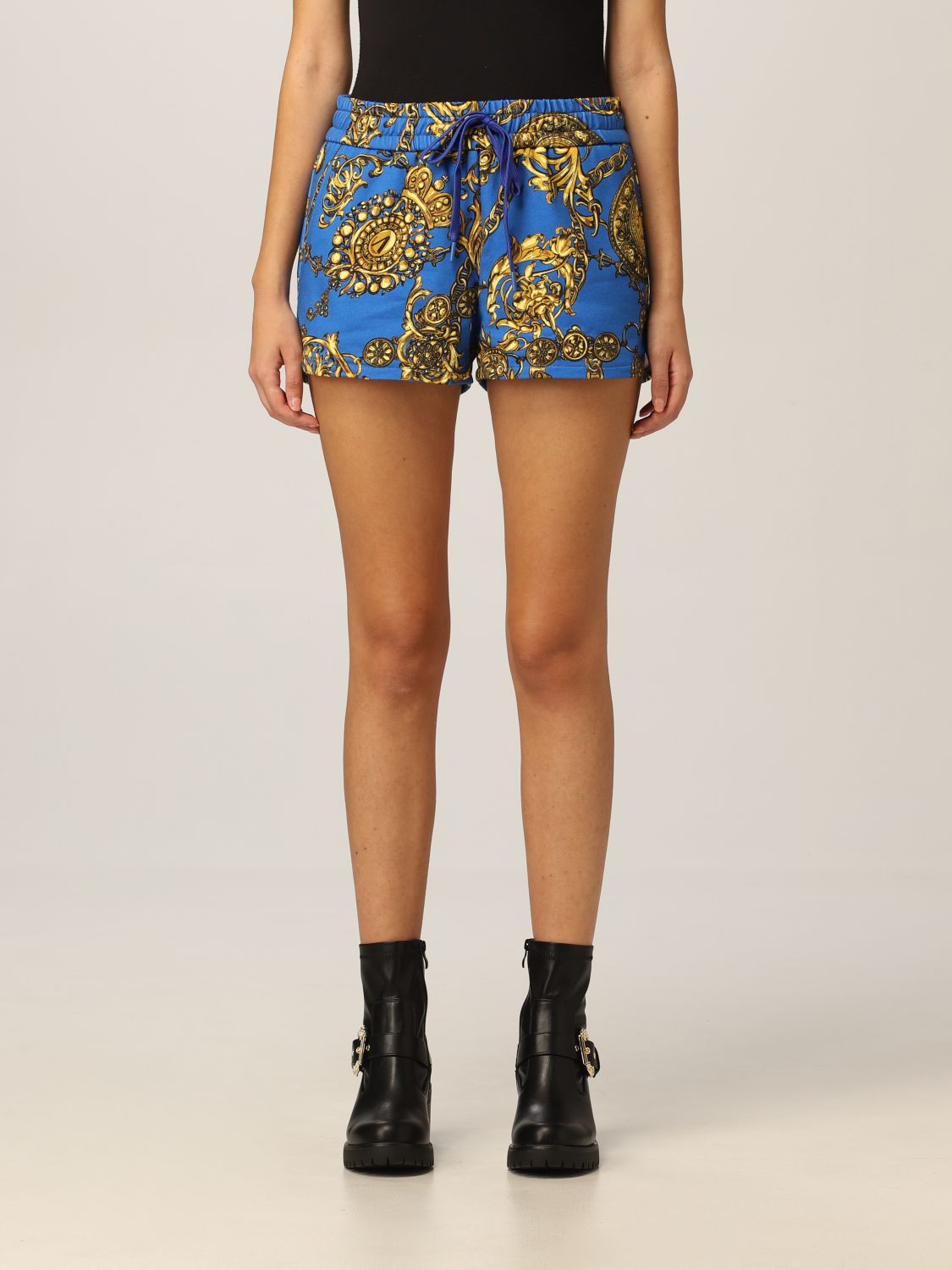 versace jeans short