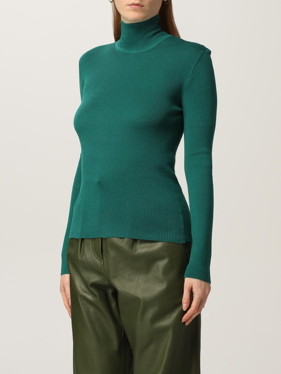 Alberta Ferretti Outlet: Dolcevita basic in lana vergine - Verde | Maglia  Alberta Ferretti 0935 5100 GIGLIO.COM