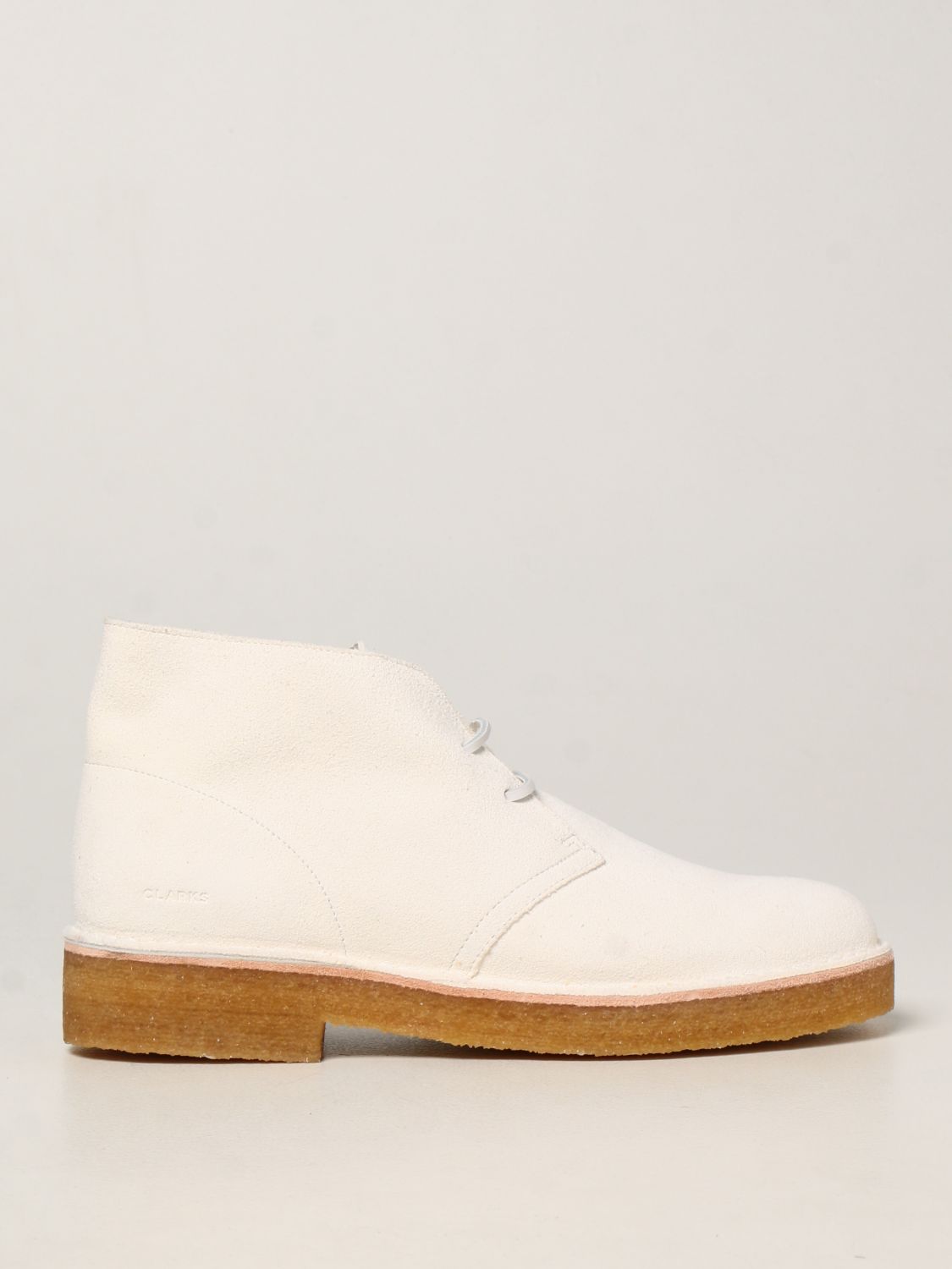 Snart Opaque slå Clarks Outlet: chukka boots for men - White | Clarks chukka boots 155608  online on GIGLIO.COM