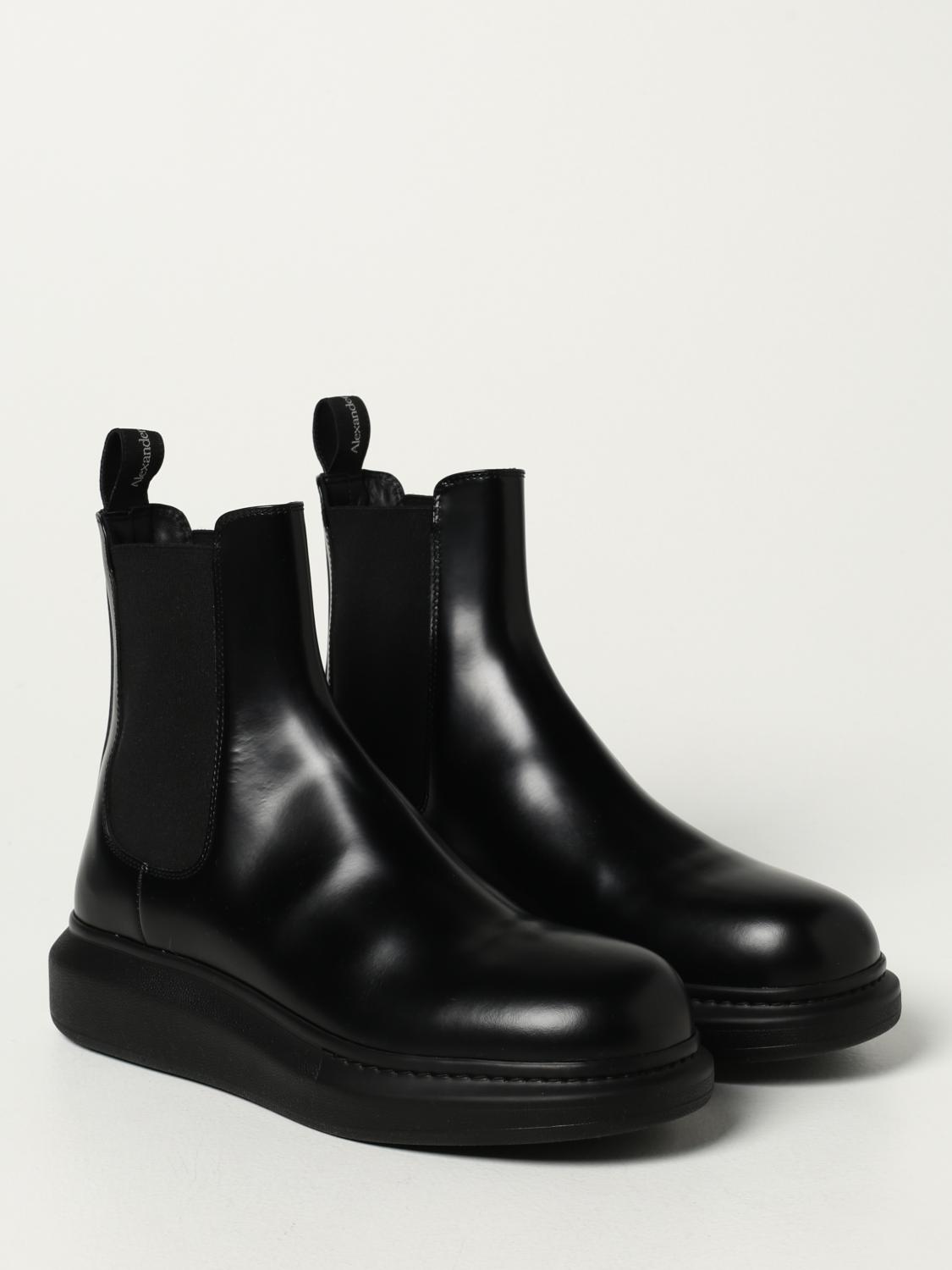 ALEXANDER MCQUEEN: Stivaletto Chelsea in pelle spazzolata - Nero |  Stivaletti Alexander Mcqueen 586198 WHX52 GIGLIO.COM