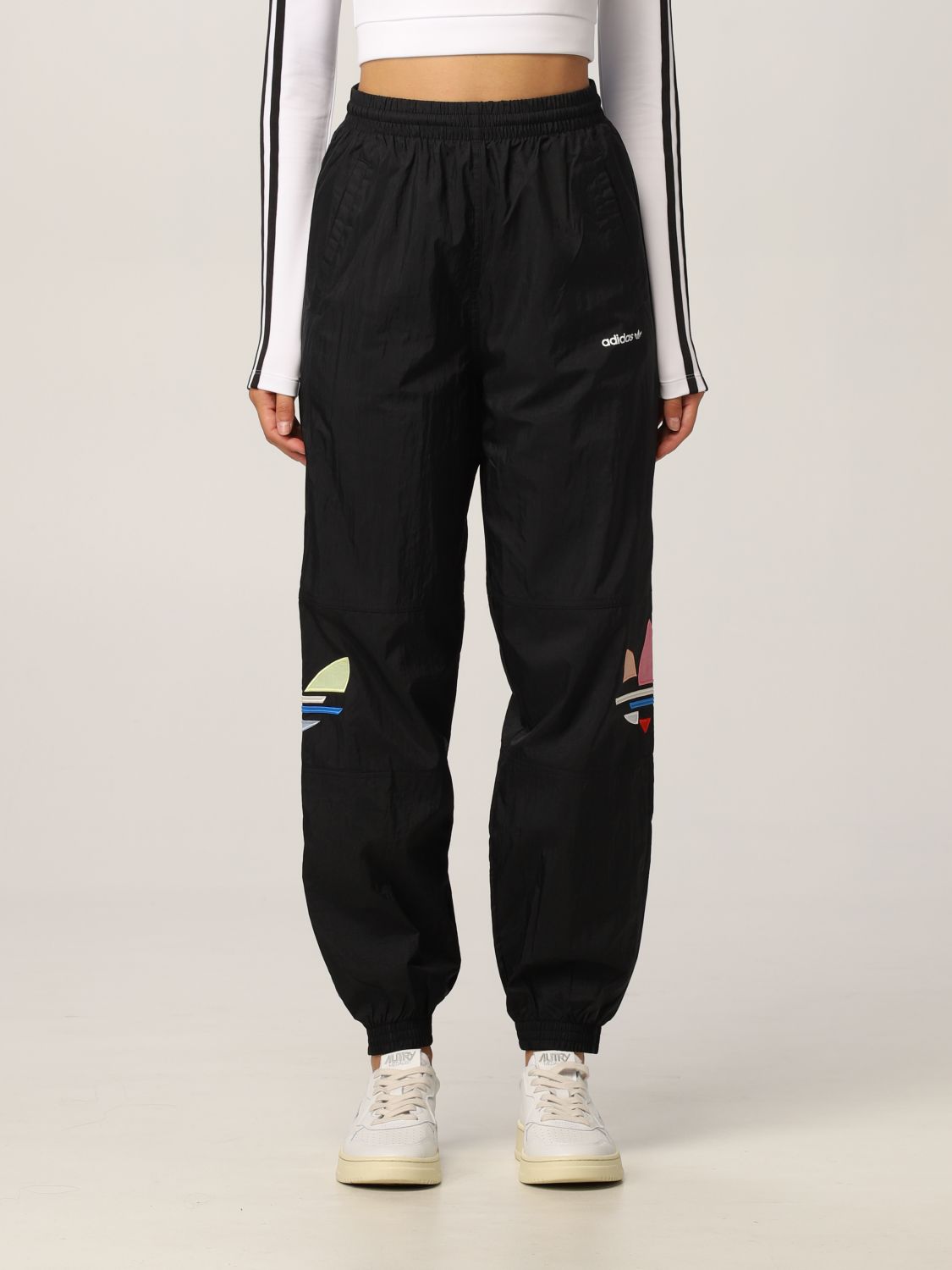Buy Adidas Originals Women Black Solid OG Buttoned Track Pants - Track Pants  for Women 7101223 | Myntra