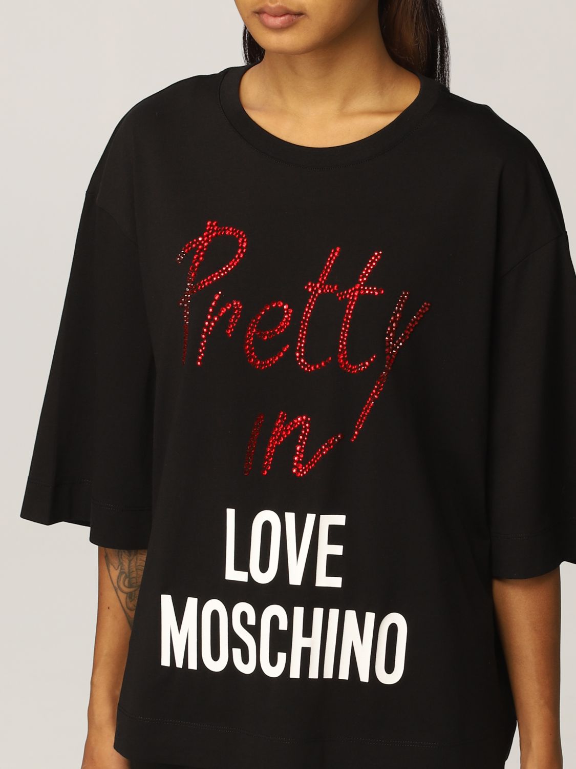 Onverbiddelijk Pekkadillo Bibliografie LOVE MOSCHINO: cotton t-shirt with logo | T-Shirt Love Moschino Women Black  | T-Shirt Love Moschino W4H0903M3876 GIGLIO.COM