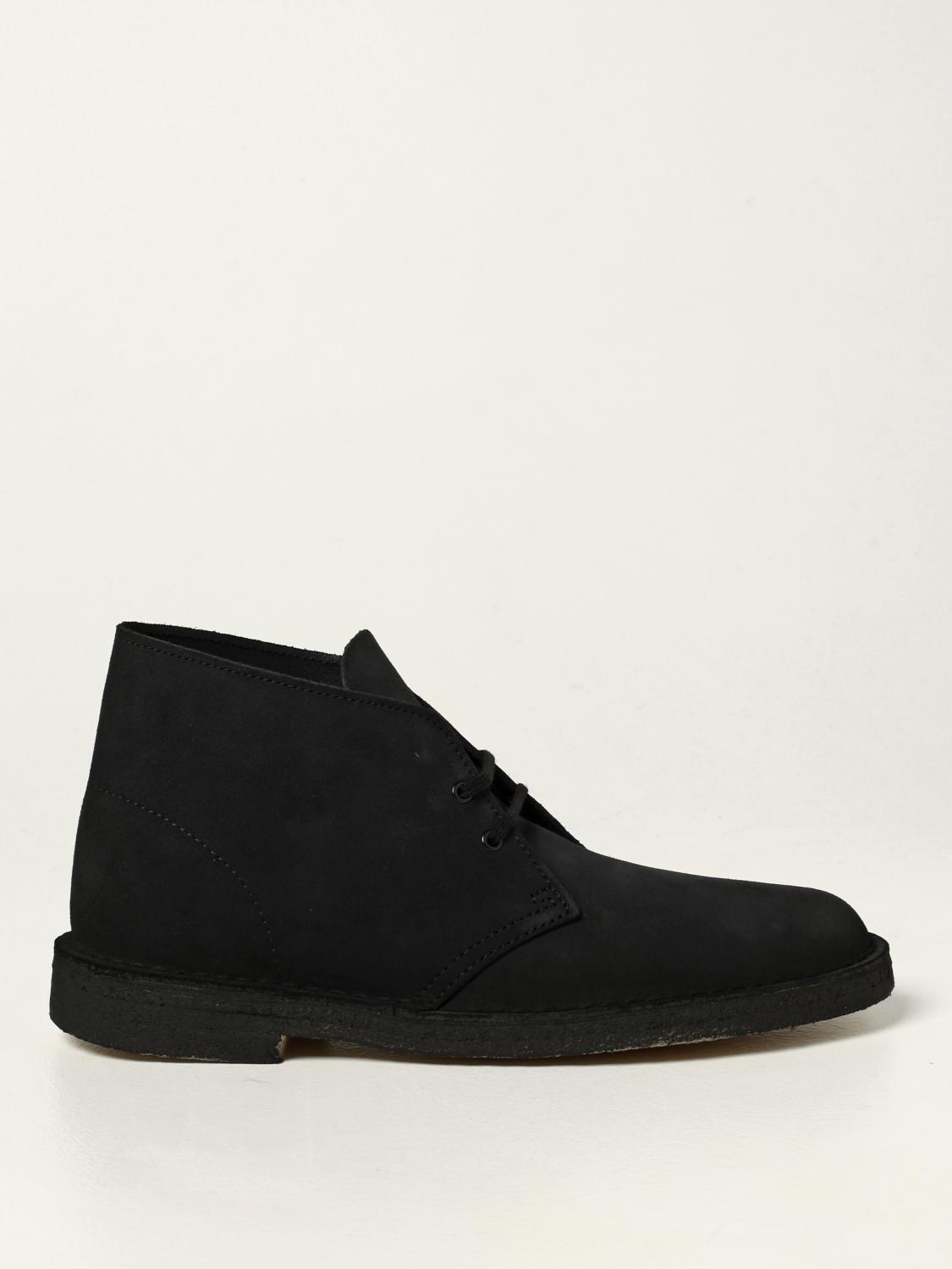 navy chukka boots