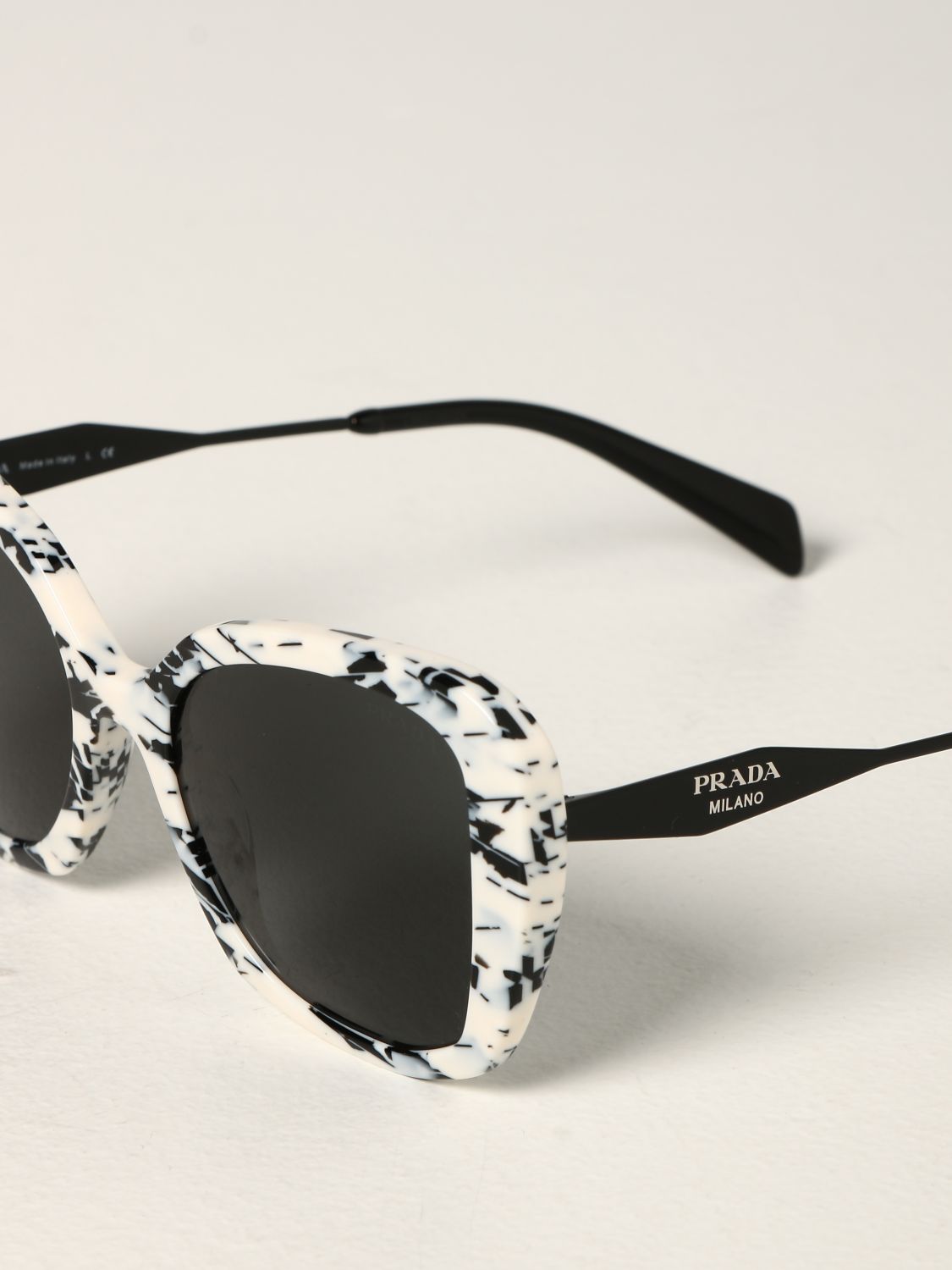 Солнцезащитные очки Prada: Солнцезащитные очки Женское Prada белый 4