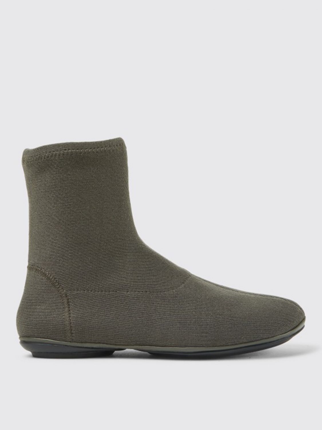 right camper ankle boots in technical fabric