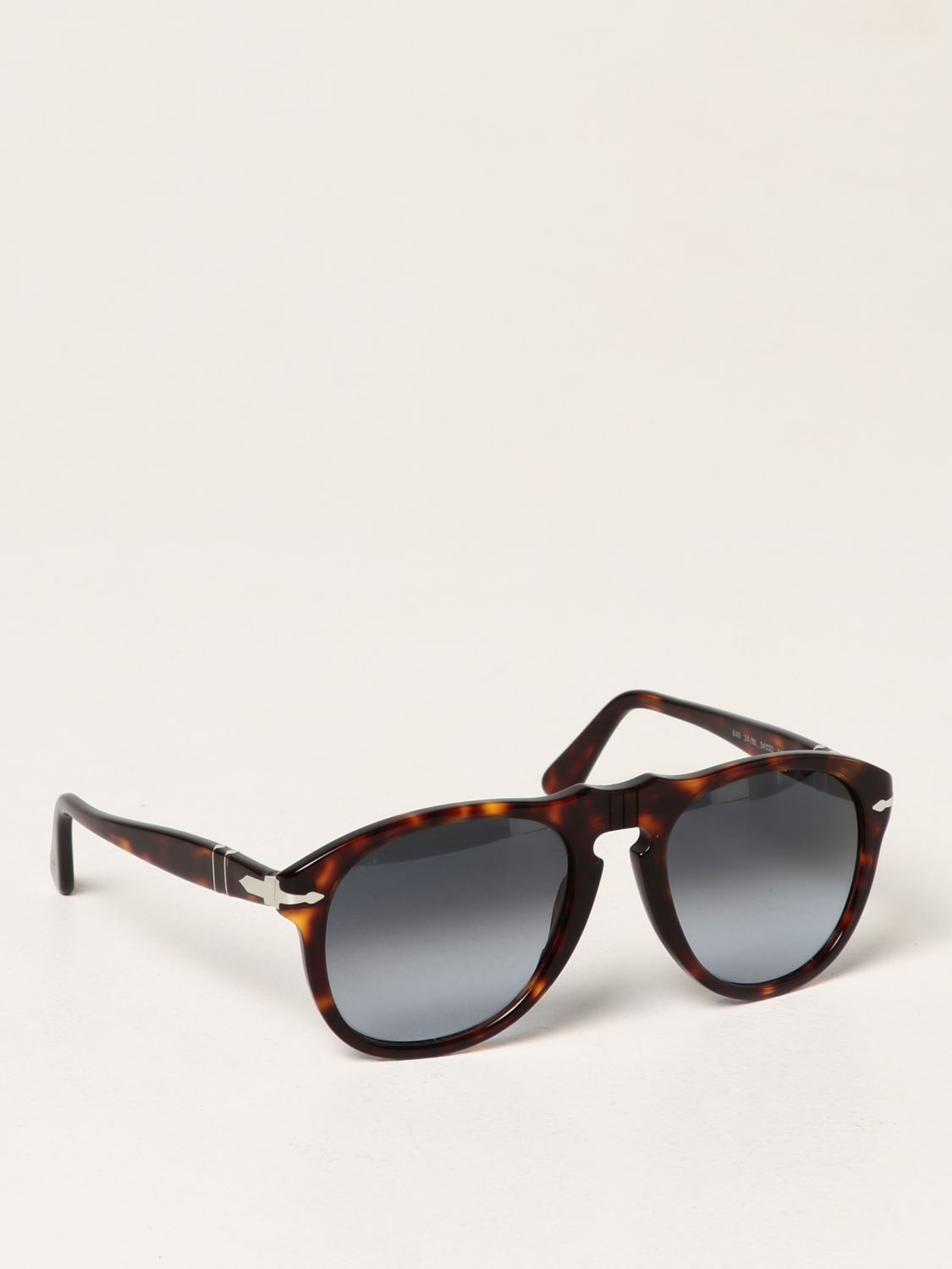 Persol Discounts and Cash Back for Military, Nurses, & More | ID.me Shop