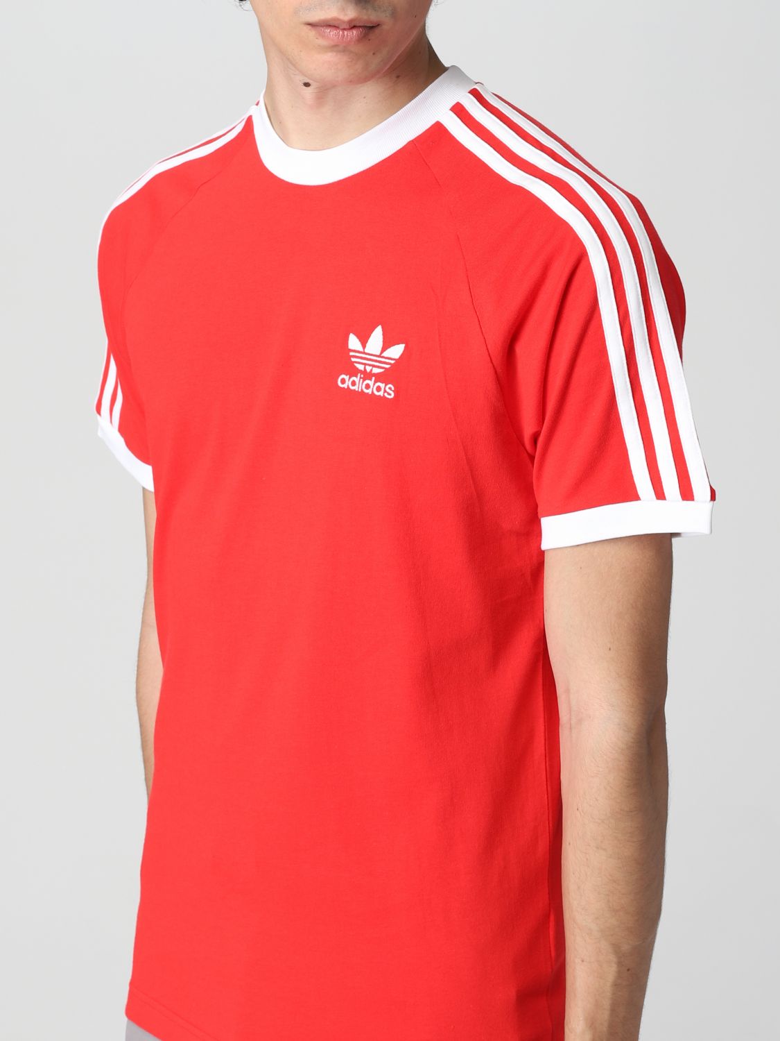 ADIDAS ORIGINALS: T-shirt with logo - Red | Adidas t-shirt HE9547 online on GIGLIO.COM
