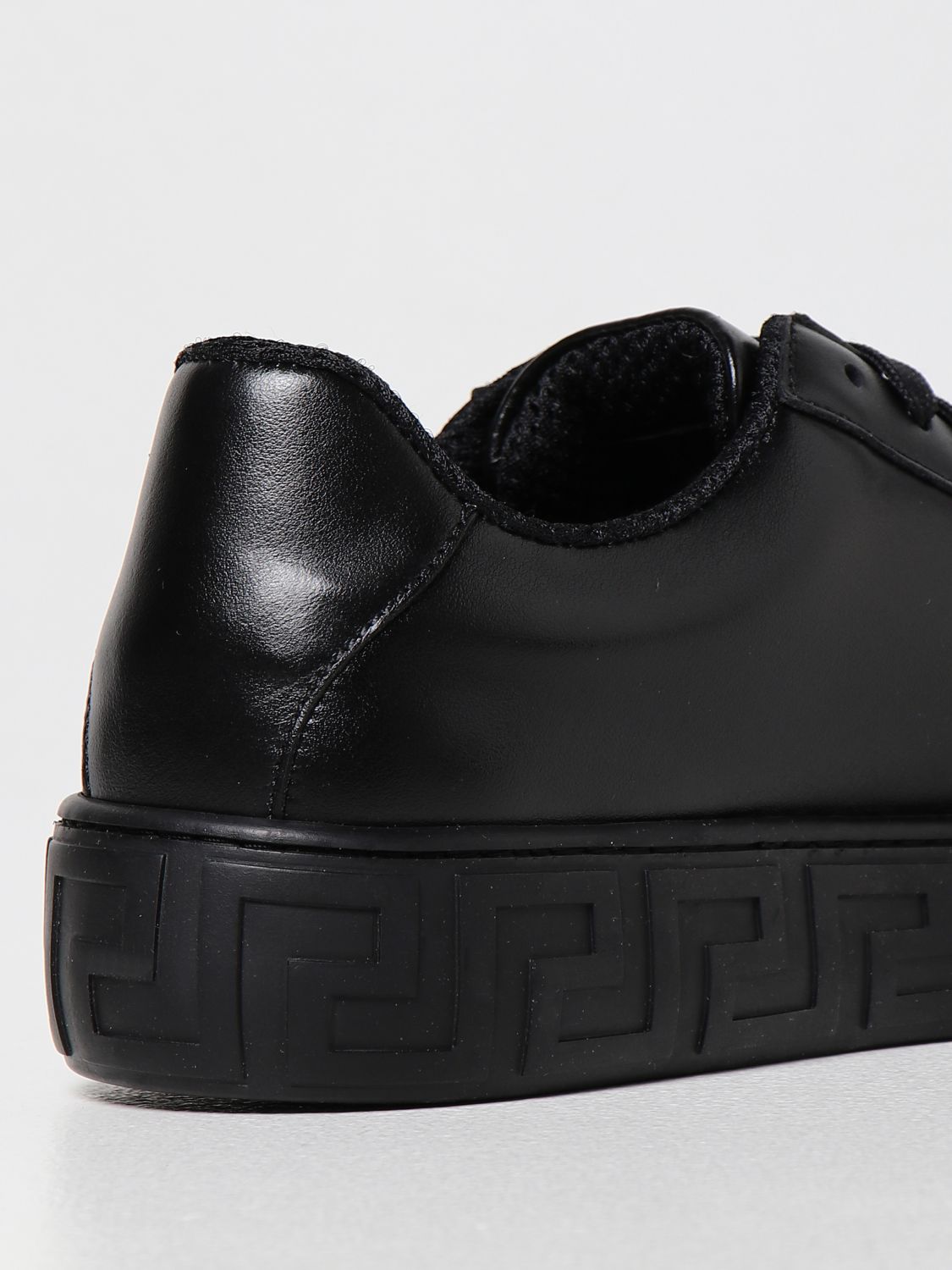Shoes Young Versace: Versace Young sneakers in leather black 3