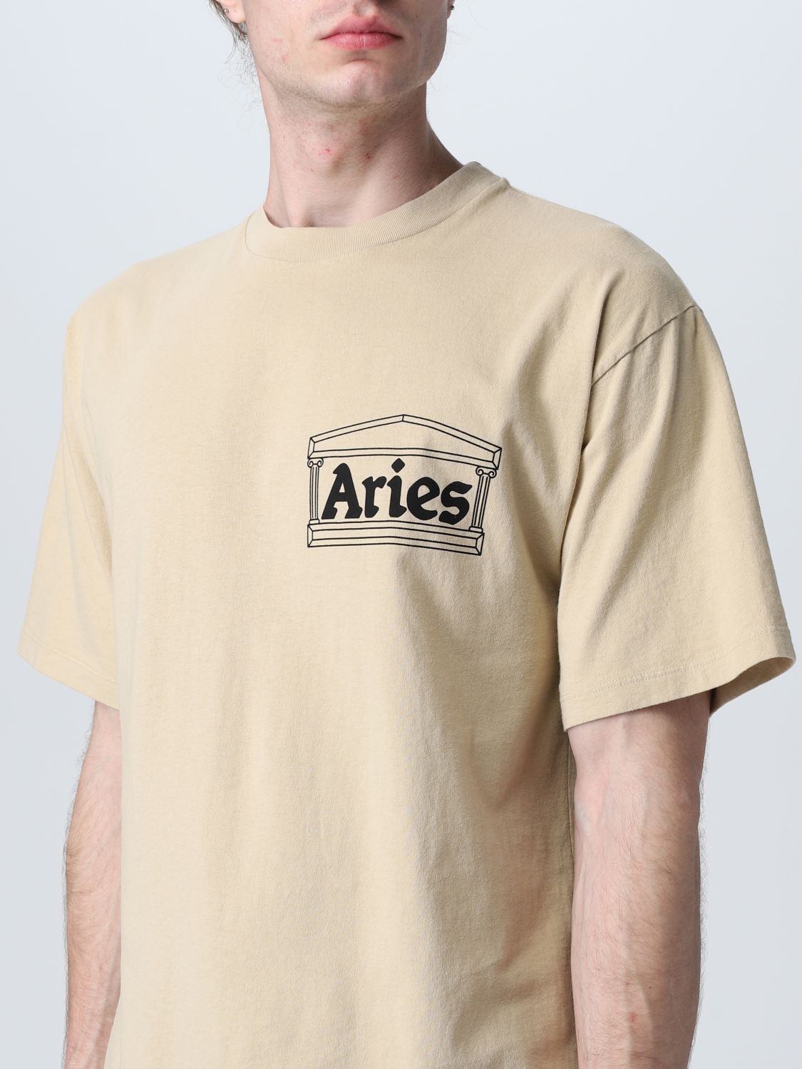 Aries-T Shirt
