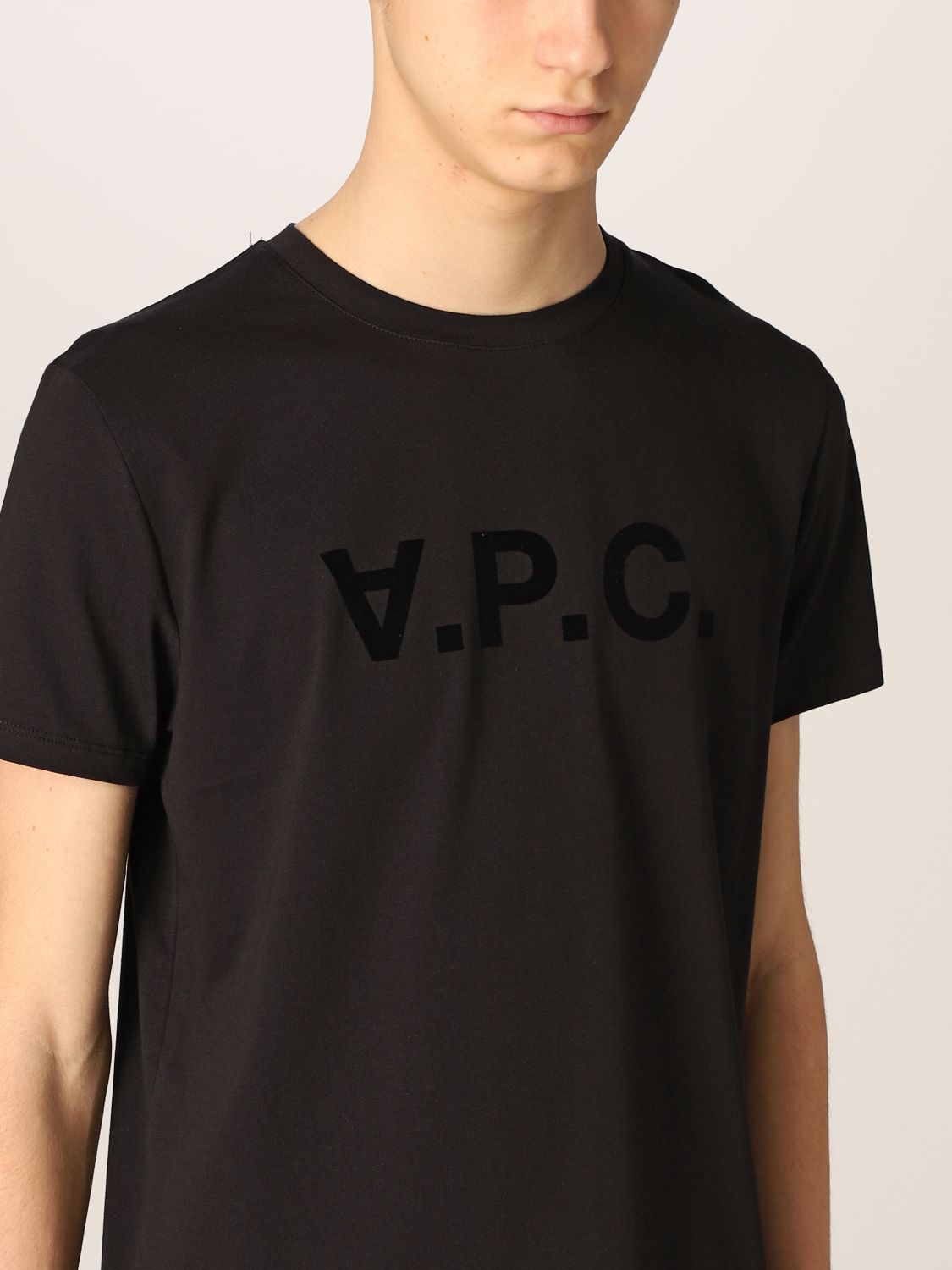 T-shirt A.p.c.: A.p.c. t-shirt in cotton with logo black 4