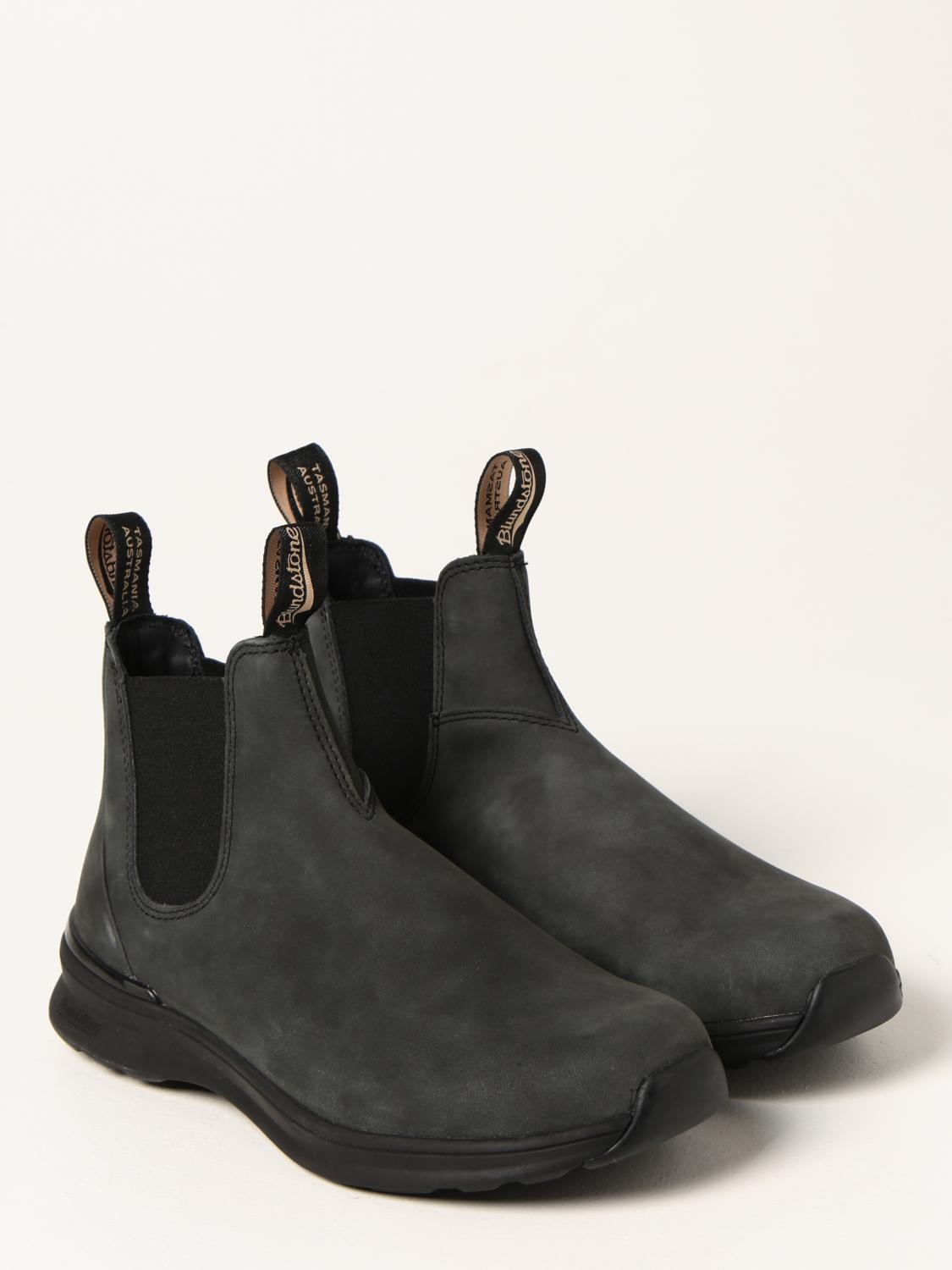 blundstone black nubuck