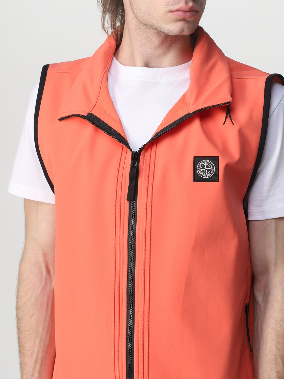 Waistcoat Stone Island: Stone Island vest in technical fabric orange 5