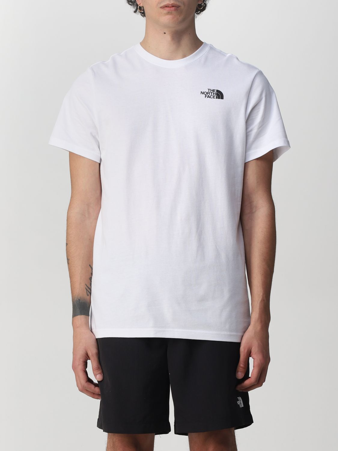 THE NORTH FACE: cotton t-shirt with logo - White | The North Face t ...