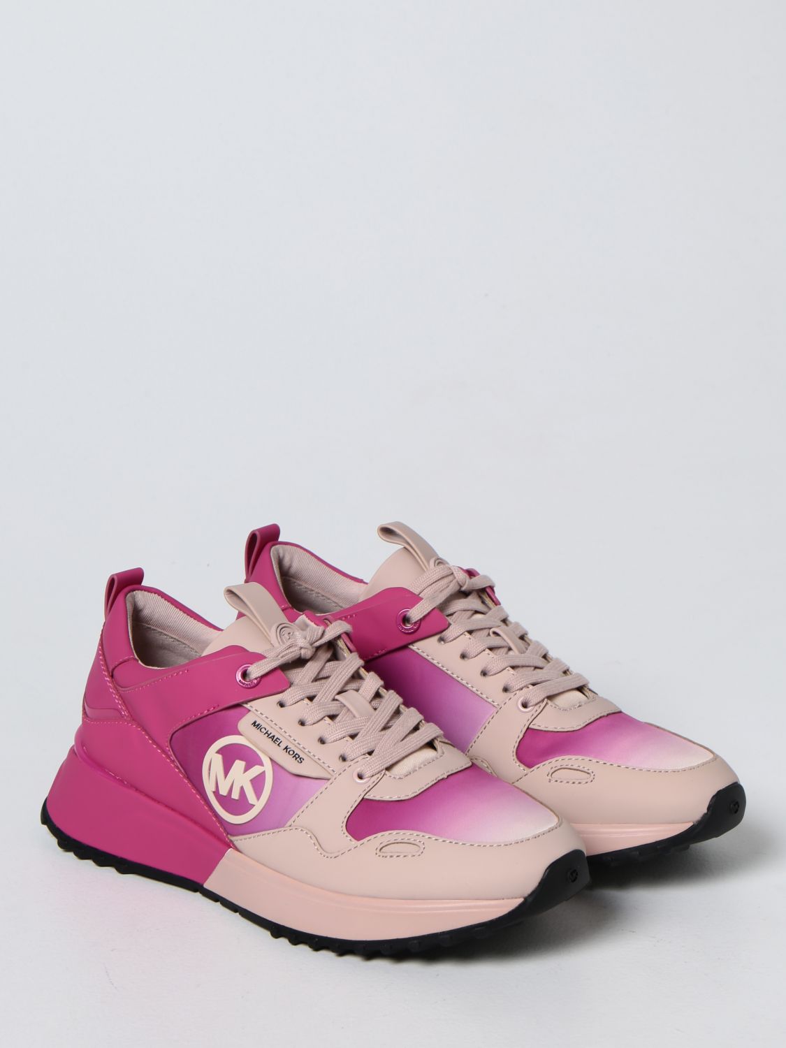 Descubrir 61+ imagen pink michael kors sneakers - Thptnganamst.edu.vn