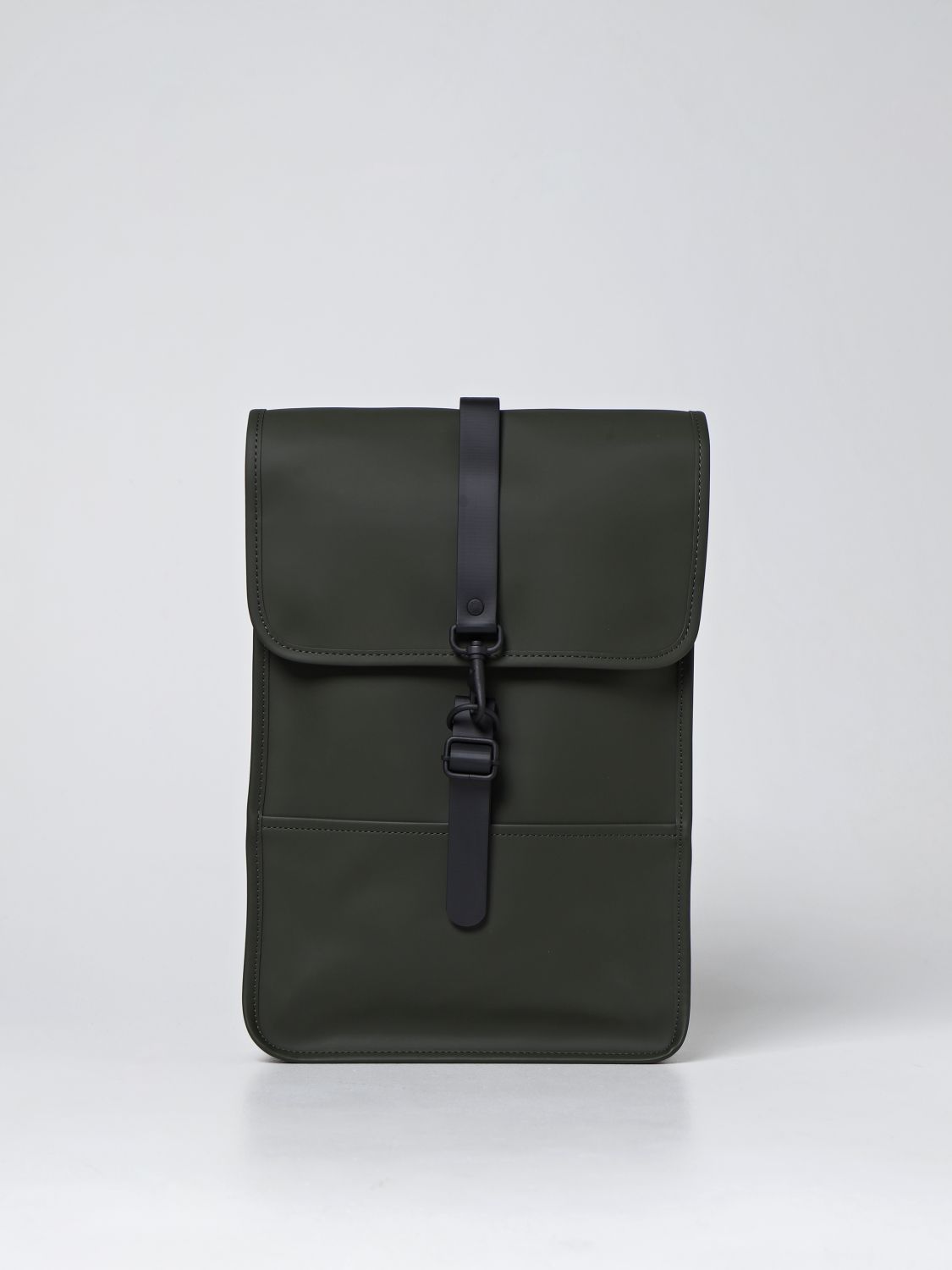 Backpack Rains: Rains backpack in rubberized synthetic leather green 1