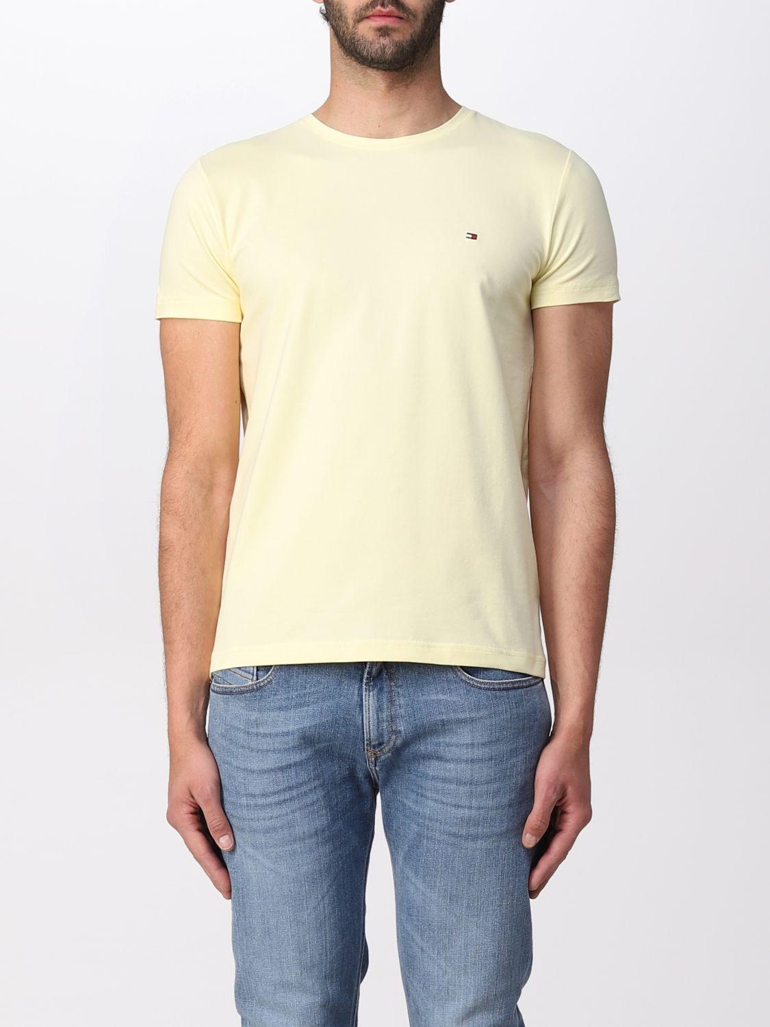 Tommy Hilfiger Outlet: T-shirt men - Lemon Tommy Hilfiger t-shirt MW0MW10800 online GIGLIO.COM