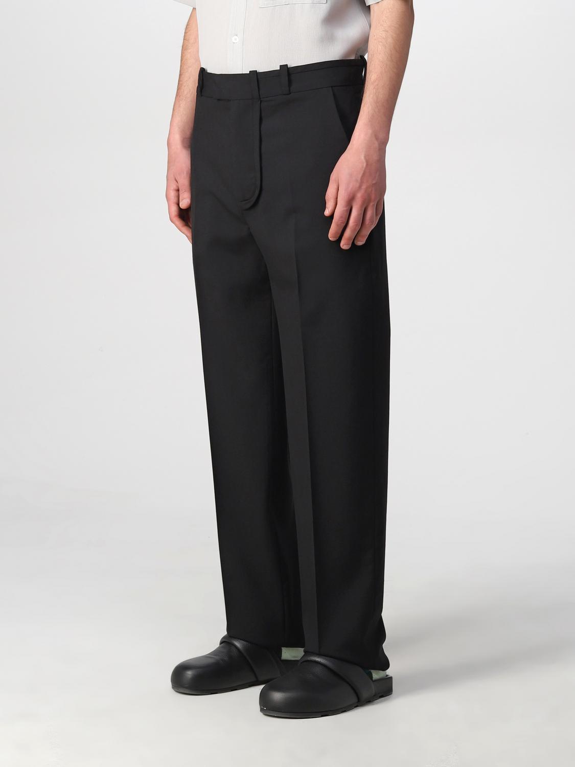 JACQUEMUS: \