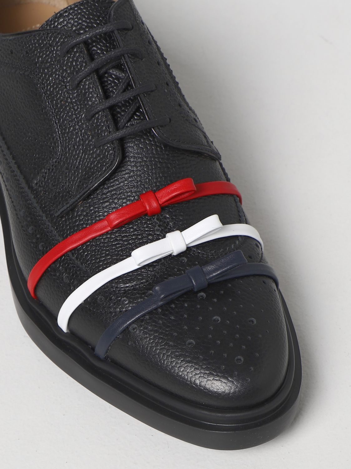 Oxford shoes Thom Browne: Thom Browne lace-up shoes in textured leather black 4
