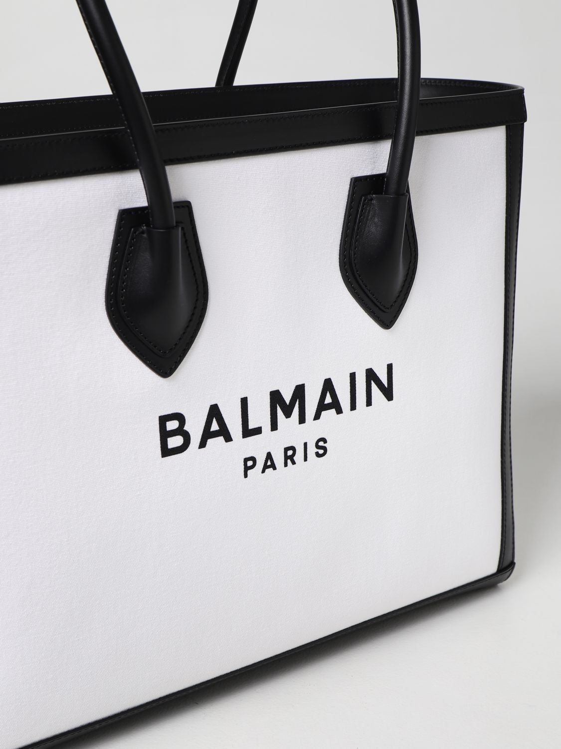 大注目 バルマン Balmain レディース ショルダーバッグ バッグwhite