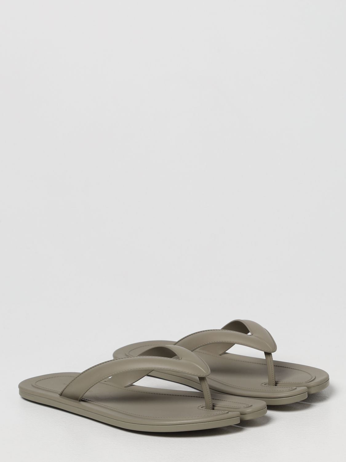 Flat sandals Maison Margiela: Maison Margiela rubber thongs grey 2