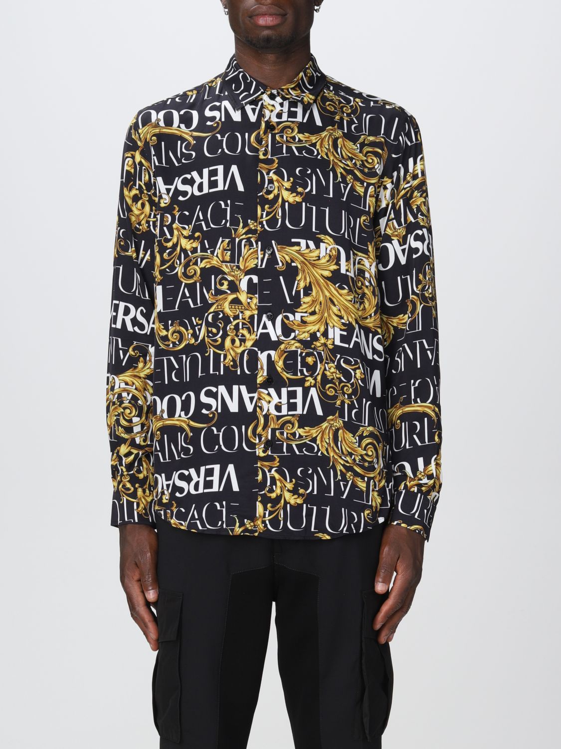 Homme Chemises Chemises Versace Jeans Couture Chemise à motif à logo en tissu jacquard Coton Versace Jeans Couture pour homme en coloris Noir 