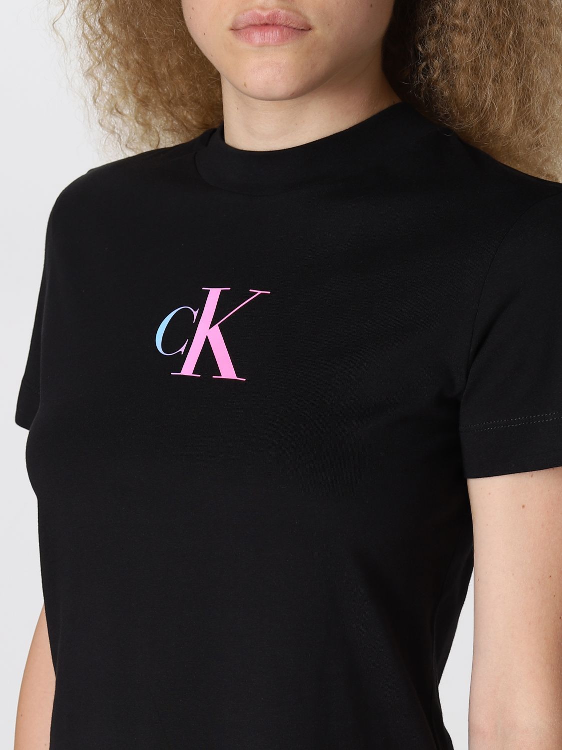 KLEIN Camiseta para mujer, Negro | Calvin Klein Jeans J20J219682 en línea en GIGLIO.COM