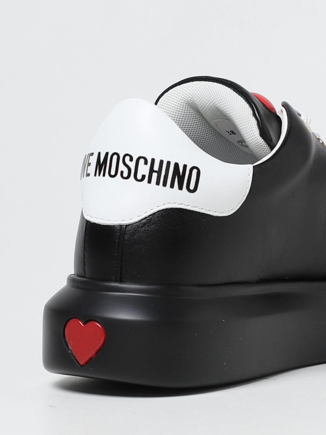 overspringen worstelen Berekening Love Moschino Outlet: sneakers in leather - White | Love Moschino sneakers  JA15204G1FIA10 online on GIGLIO.COM