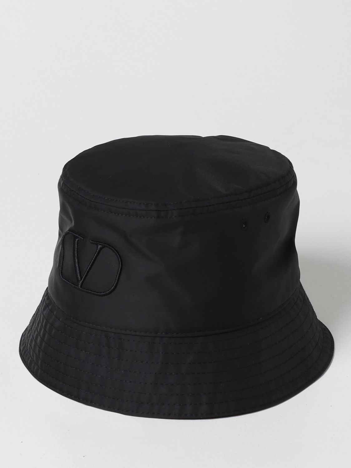 Hat Valentino Garavani: Valentino Garavani technical fabric bucket hat black 1