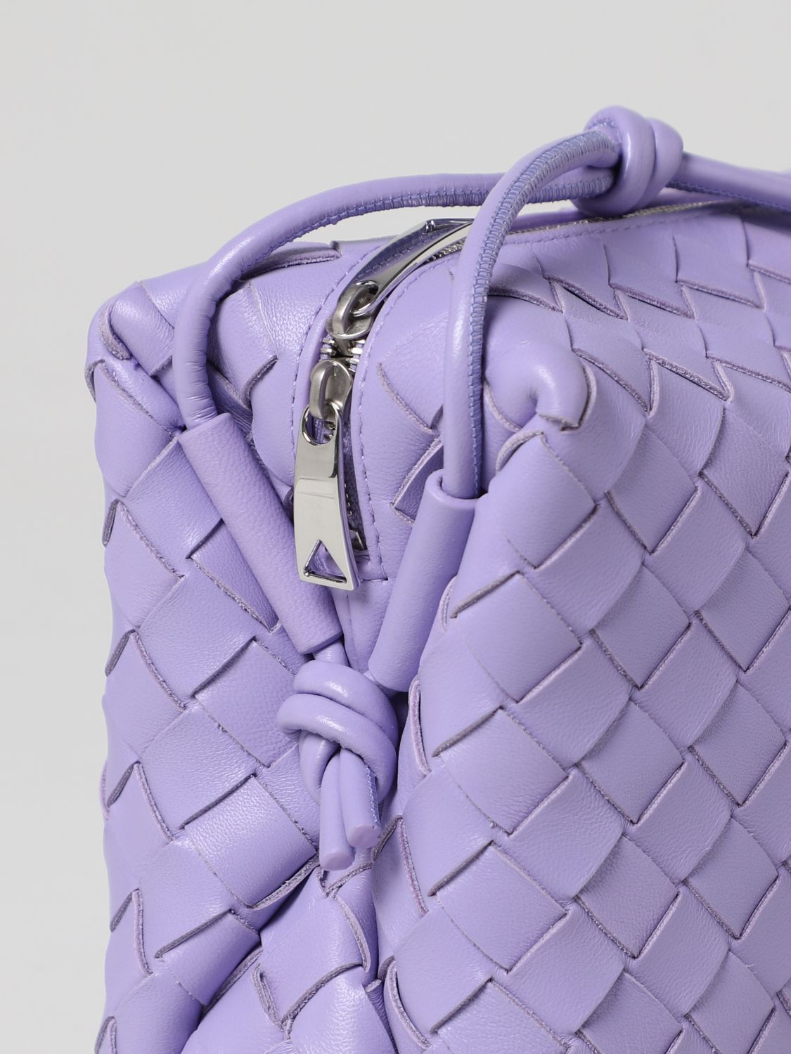 BOTTEGA VENETA: Loop intrecciato leather bag - Violet  Bottega Veneta  crossbody bags 680255V1G11 online on