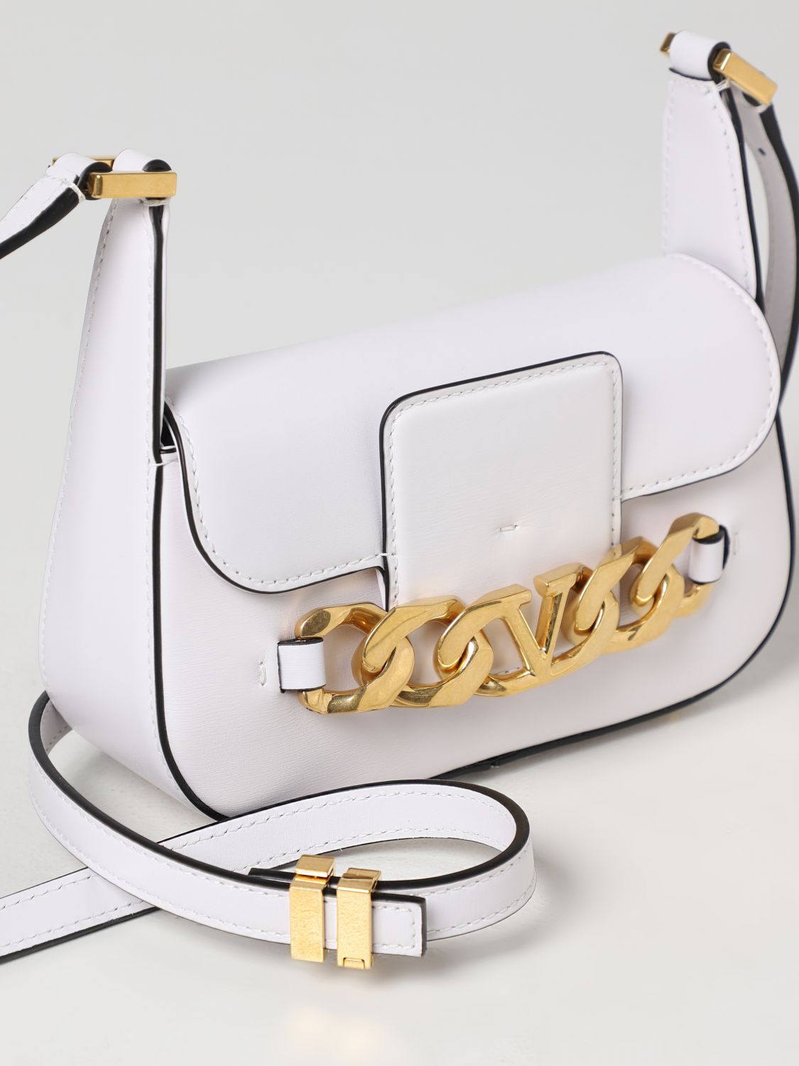 Leather backpack Valentino Garavani White in Leather - 19407781