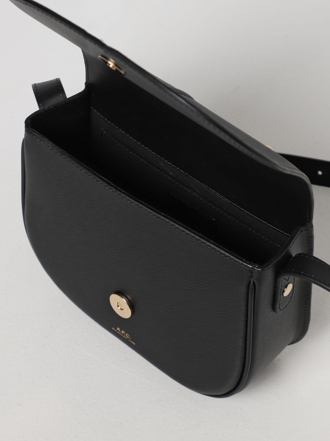 apc shoulder bag｜TikTok Search