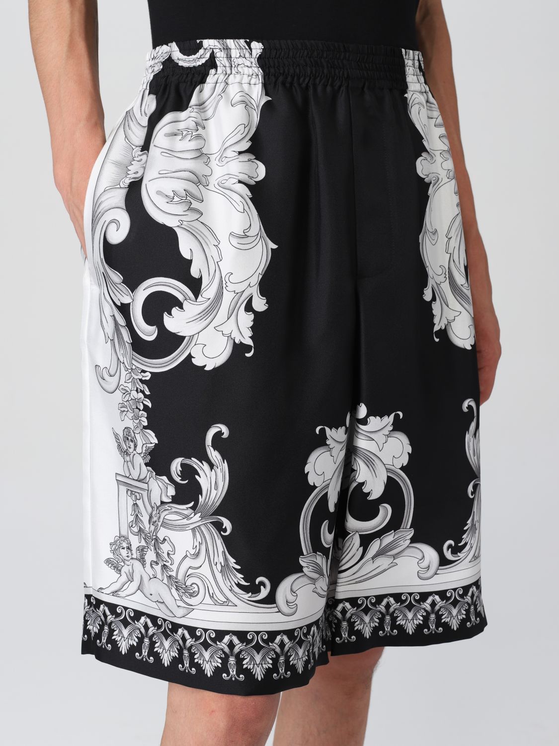 Short Versace: Versace Silver Baroque silk shorts black 5