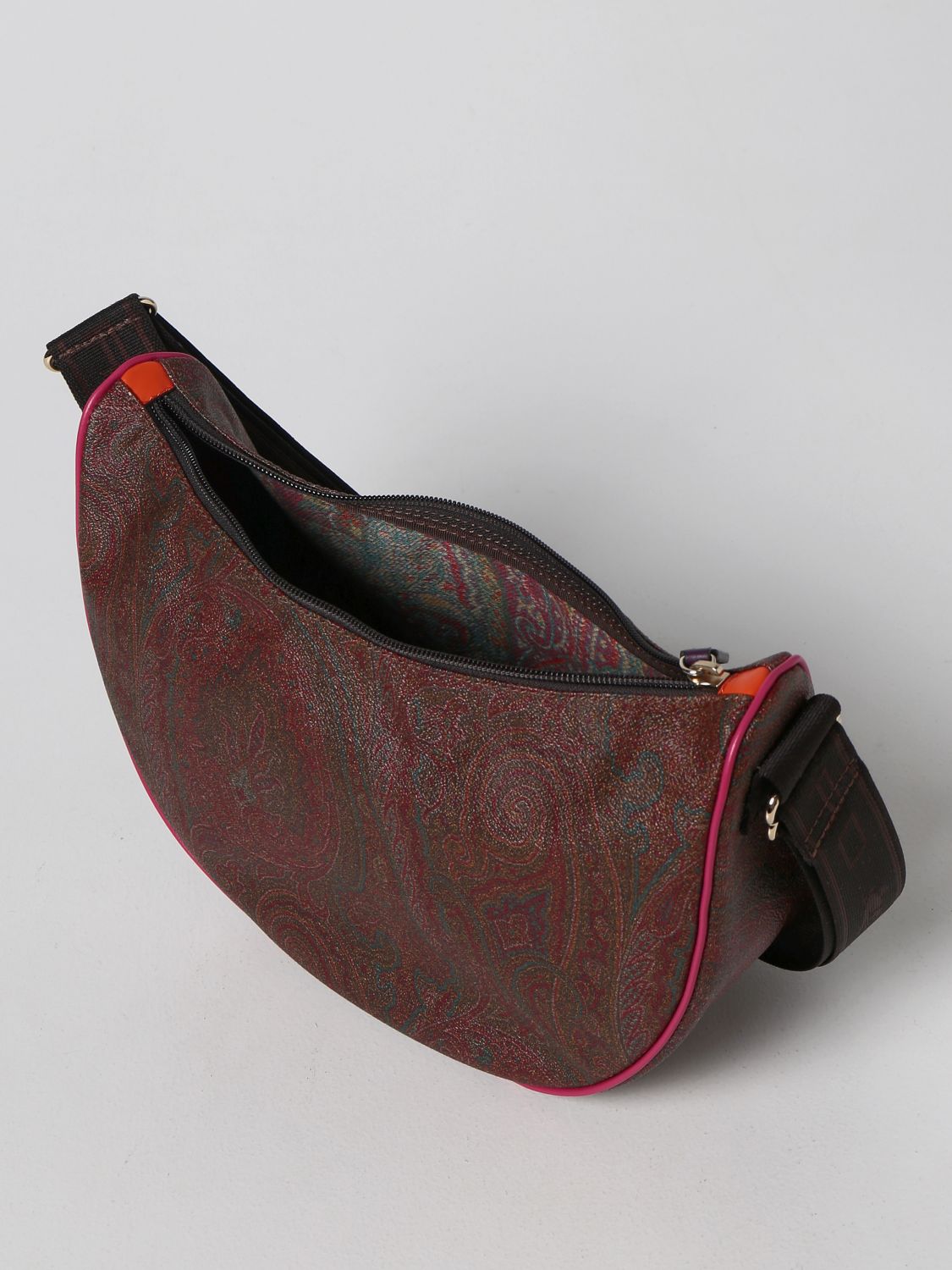 Shop ETRO Shoulder Bags (01427 8040 8000) by FSshop51