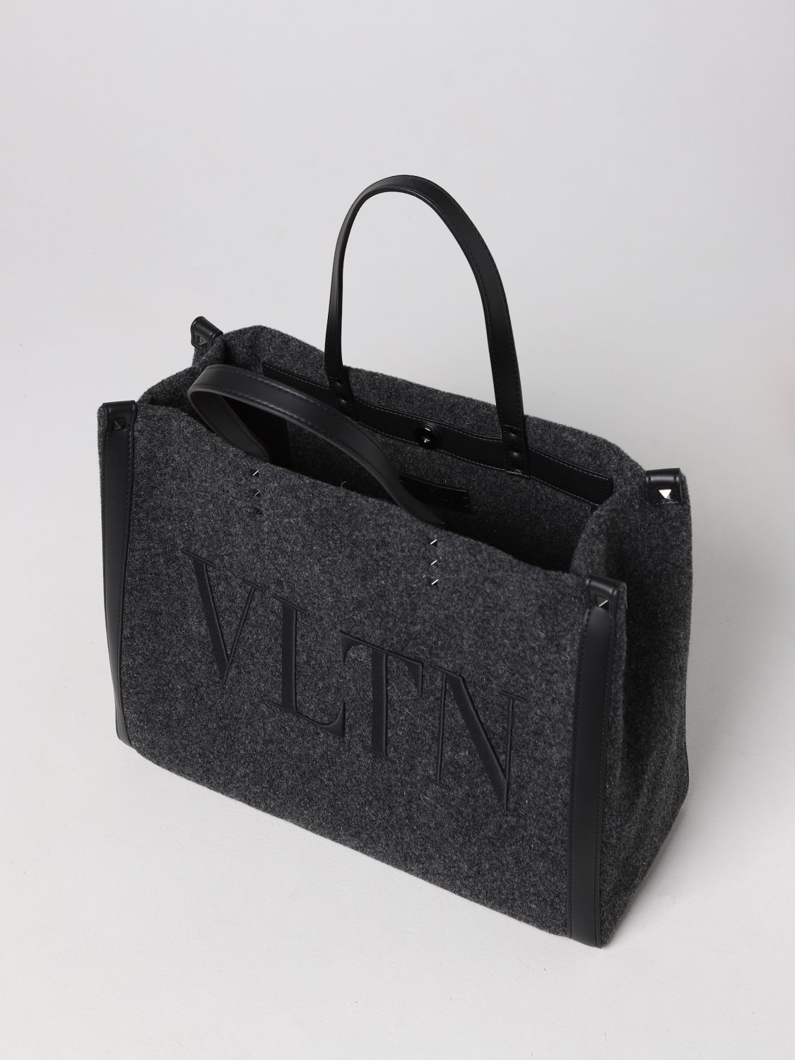 Bags Valentino Garavani: Valentino Garavani Felt VLTN bag grey 4