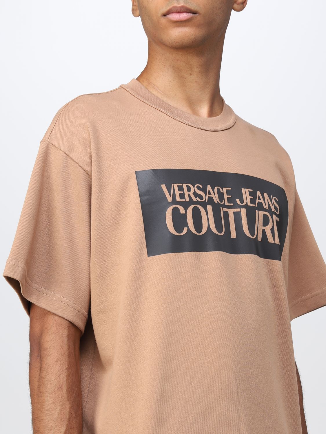 VERSACE JEANS COUTURE：Tシャツ メンズ - サンド | GIGLIO.COMオンラインのVersace Jeans