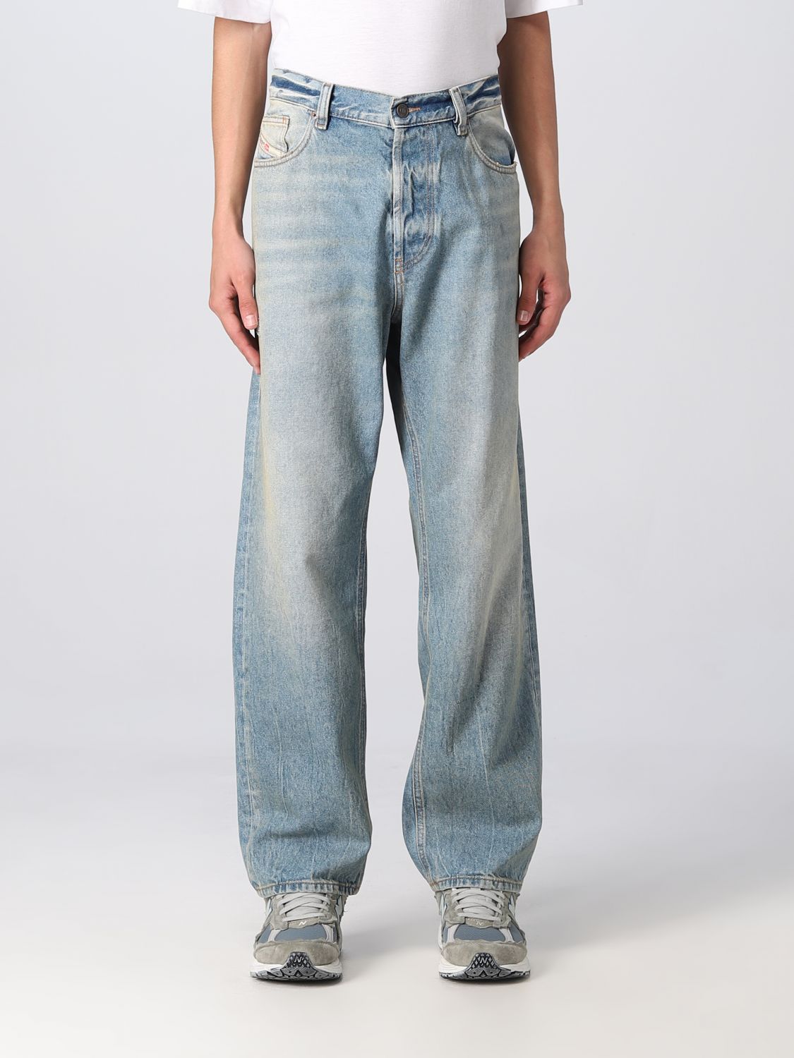 Fictief Voel me slecht Veraangenamen DIESEL: jeans for man - Denim | Diesel jeans A0414909D79 online on  GIGLIO.COM